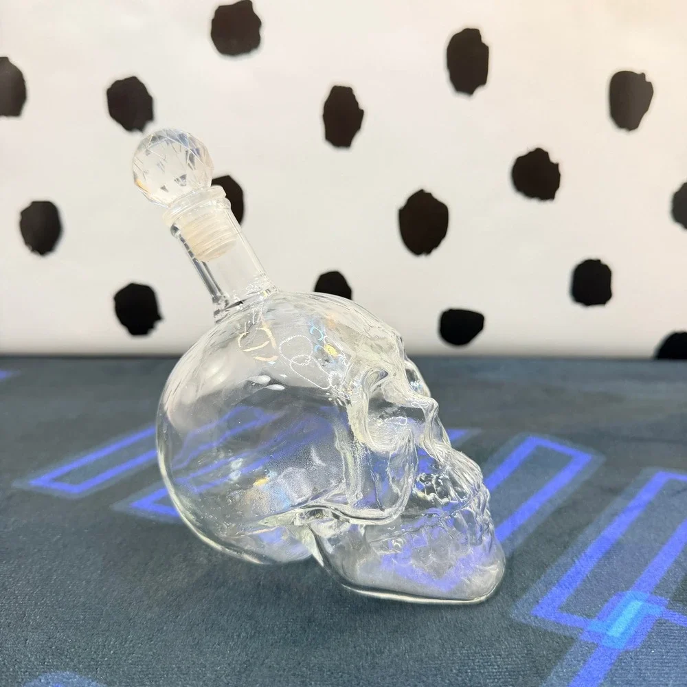 Glass Skull Decanter Bottle Stopper Barware Halloween Skeleton Spirits